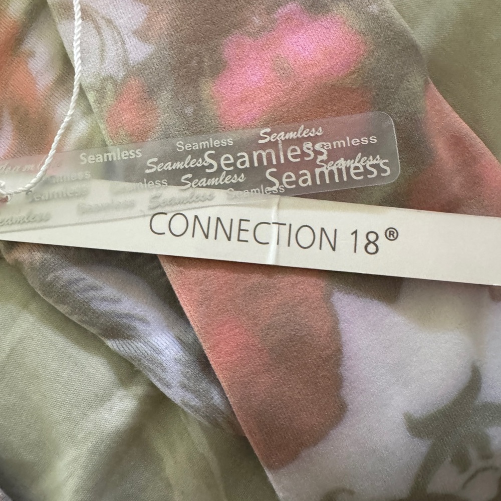 Floral Graphic Leggings - Picture 6 of 10
